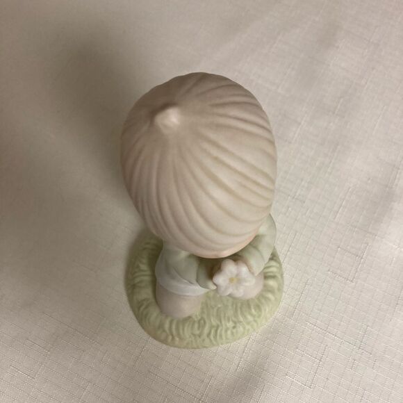 Vtg PRECIOUS MOMENTS Mommy I Love You 1987 Boy Flower Porcelain Figurine Collect - Picture 6 of 11